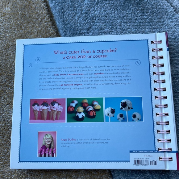 Cake Pops Tips, Tricks, and Recipes - Picture 2 of 6